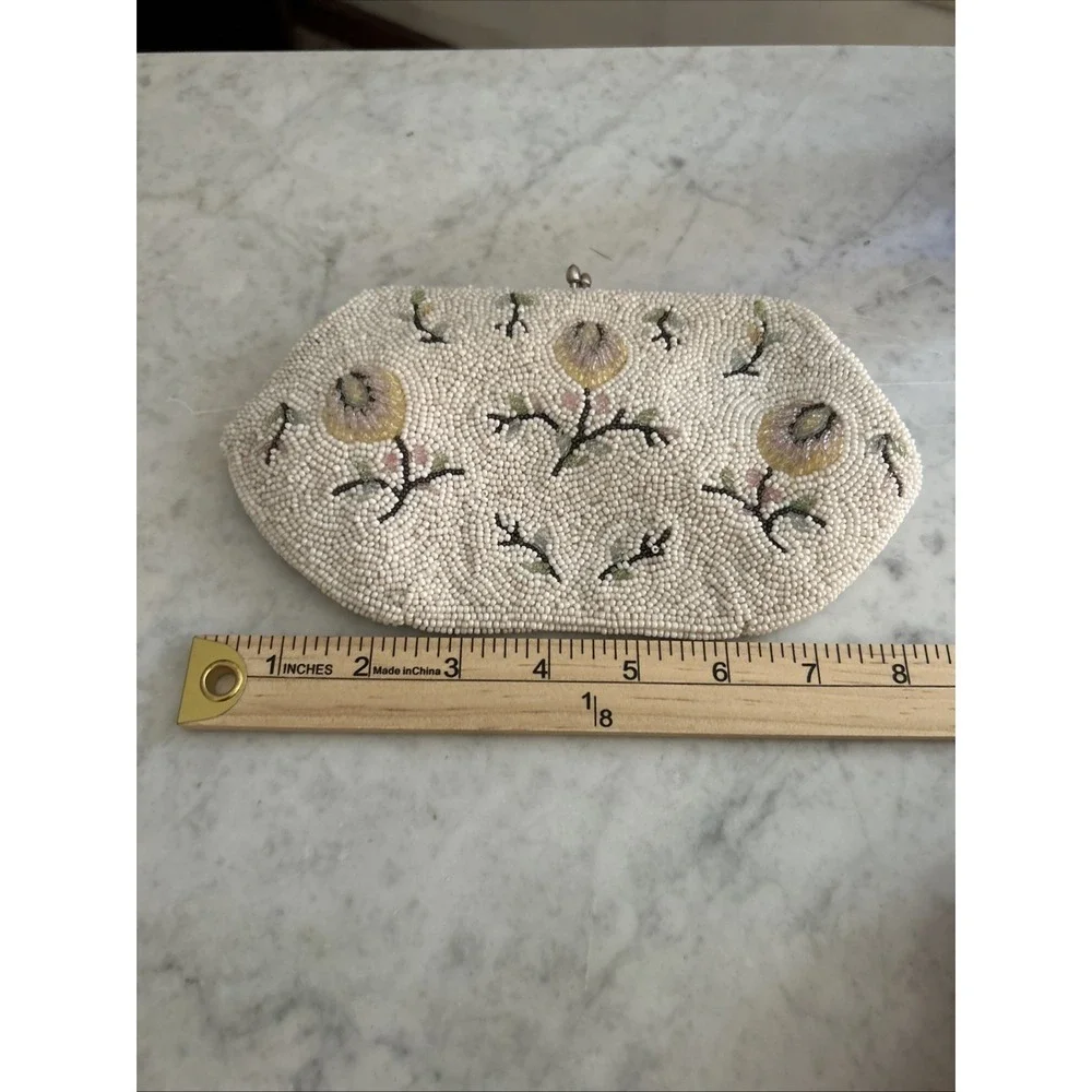 Beautiful Vintage Charlet Floral Cream Beaded Silk Lined Evening Bag Kiss Lock